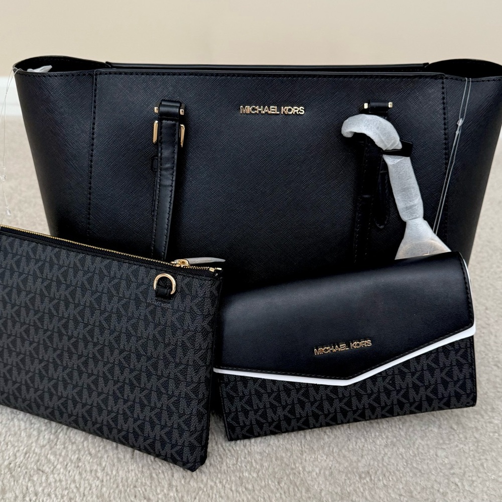 Michael Kors Black Tote and Clutch Set (3 piece)